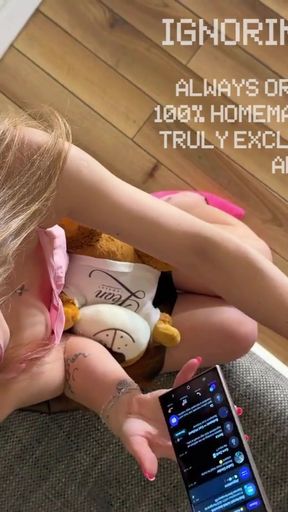 Powerful moment from &quot;Hot skinny blonde babe wants the cum of a wanna be amateur porn director and she uses oil and all the&quot;