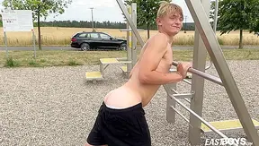 Rippling Under the Sun: Eduardos Hot Muscle Display – EastBoys Exclusive 18+