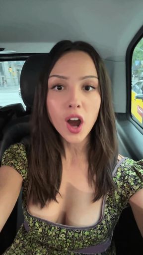 Latina Olivia Wilde shows off her cleavage