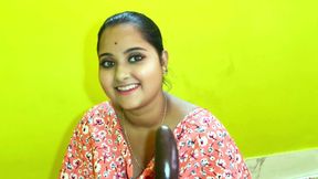 Desi Indian Horny Bhabhi Cucumber Fuck And Squirting