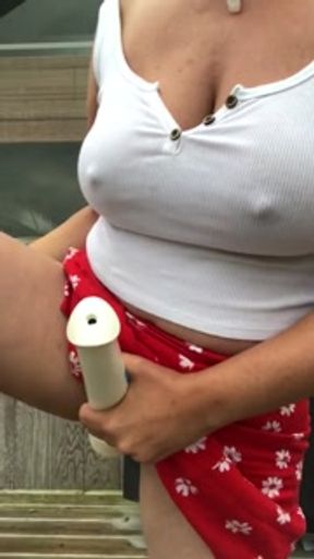 Watch Me Cum Outside While My Neighbors Watch