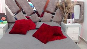 Amara Jons Members-Only Show