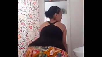 Ah esta chica le encanta perrear parte 1