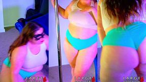 my massive bbw booty takes center stage – watch me twerk, shake, and tease you into a frenzy! (4k portrait)