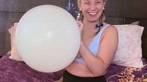 Giant Balloon Inflation