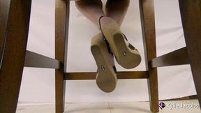 Wedge Sandals Shoeplay Under Chair - Kylie Jacobsx - MP4 720p HD