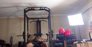 Resistance Training Workout Core Training Is Critical for Improving Posture, Enhancing Performance, Increasing Injury Resistance