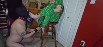 Feet and Pussy Worship