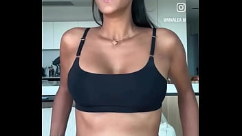 Lea Monet sexy Ig video Part 4