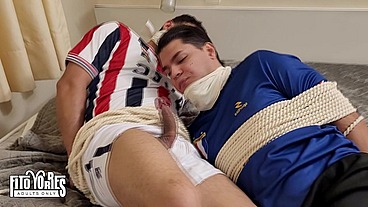 Olha o que aconteceu com a gente depois do treino de futebol