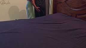 i fuck my gardener after i let him use the shower