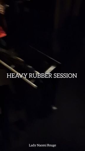 Heavy Rubber Session (Handyformat)