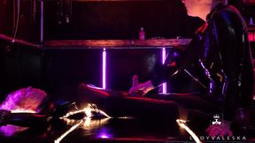 Inescapable bound orgasm