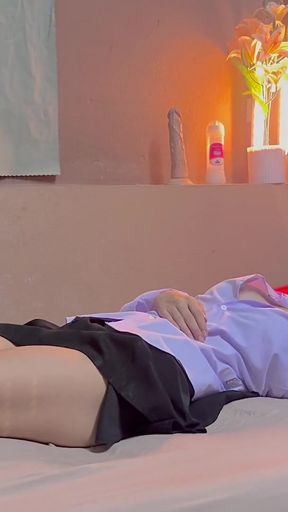 I'm tired from studying, but I also feel tired.   Clip 1