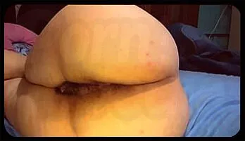 Blonde Big-Butt Babe Satisfies Wet Pussy in Hot Solo Play