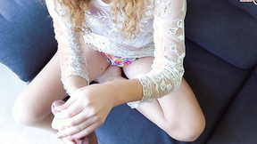 EroCom: SKINNY MOMMY Pickup in Holiday from German EroCom Agent