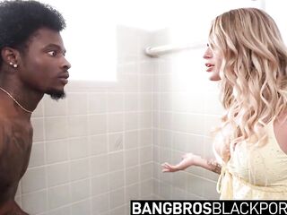 Natalia Queen & Stephanie Love Share BBC After Shower - Ebony Porn