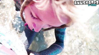 Public Beach POV Blowjob – Sunny & Messy Outdoor Fun