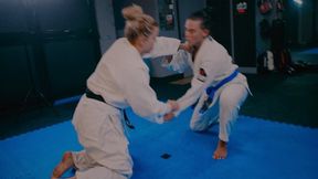 Competitive Jiu Jitsu Gi Female Match - Blue vs Black Belt - Lexa Stahl vs Sheena Bathory - Female Grappling Wrestling