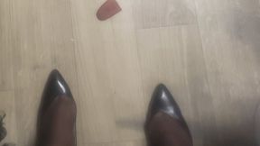 Worthless tongue trampling pt2