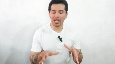 Compañeros heteros casados se hacen sexo oral en un arroyo y terminan penetrandose a pelo! Relato