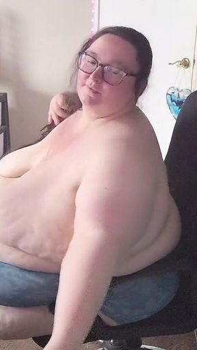 Sbbw Grwm Clothes Try on After Shower Part 1
