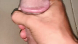 Mastürbasyon, boşalma, el ile tatmin, penisler, erkek – devasa penisli amatör eşcinsel fahişeler anüslerinden sikiliyor