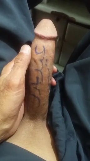 Whoever wants to be my girlfriend, message me. Whoever wants to be my boyfriend, contact me.