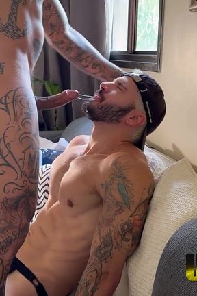 Big Dick Latino Fucks Ass Bareback Hayden Gotti Muscle Stud Anal