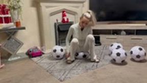 5 Beach Balls And Swim RIng Pop