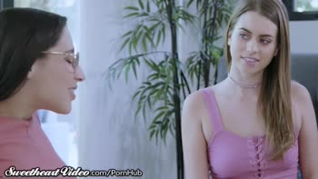 Abella Danger & Jill Kassidy's Sweet Face-Sitting Affair