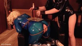 Captivating FemDom Rope Bondage with a Stunning MILF in Latex - Explore the Kinky Side of Submission!