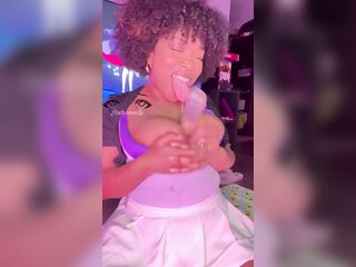 Excited beauty squirt