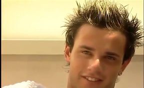 Carey Lexes Shows Us All What He Has...