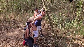 Pegacao Na Trilha Com Heteros Casados 17 Min