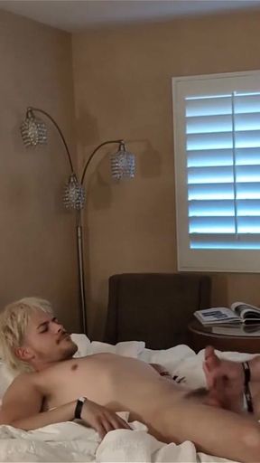Twink Top Fucks Muscle Bear Stepdaddy