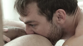 Sexy dudes Max Adonis & Papi Suaves hard morning sex on the couch