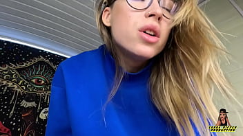 Young 18yo stepsis sucks and rides big cock