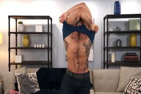Hairy man Dex Solo