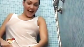 Steamy Babes Breathe Fresh Air Old bimbos Explore Solo Delights