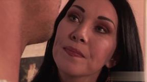 Dark Haired Lady cougar step housewife creampie