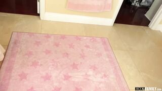 Kinky Family - Izzy Lush - I fucked my Colombian stepsis