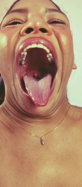 Fetish Smoke Mouth and Tongue