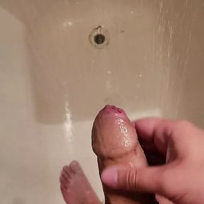 Jerking off in the shower