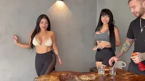 We accept the help of the stranger, we end up with his penis in the mouth `hot cumshot`