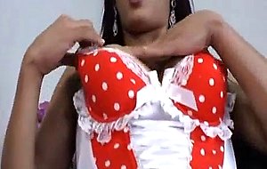 Look at this yummy tranny with a round ass!