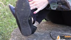 Sexy Babe Dollyc Showing off Her Feet on a Stone Well