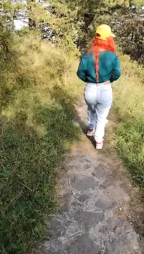 Amateur wife flashes her big ass in public