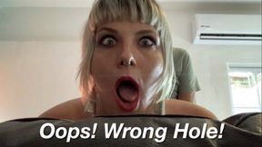 OOPS! RIGHT SLIT! / Stuck Stepmom Gets EXCLUSIVE BUTT&#x1F351; BANG