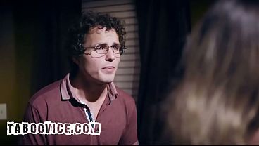 Brunette Stepsis Ask Stepbro to Creampie Her Pussy